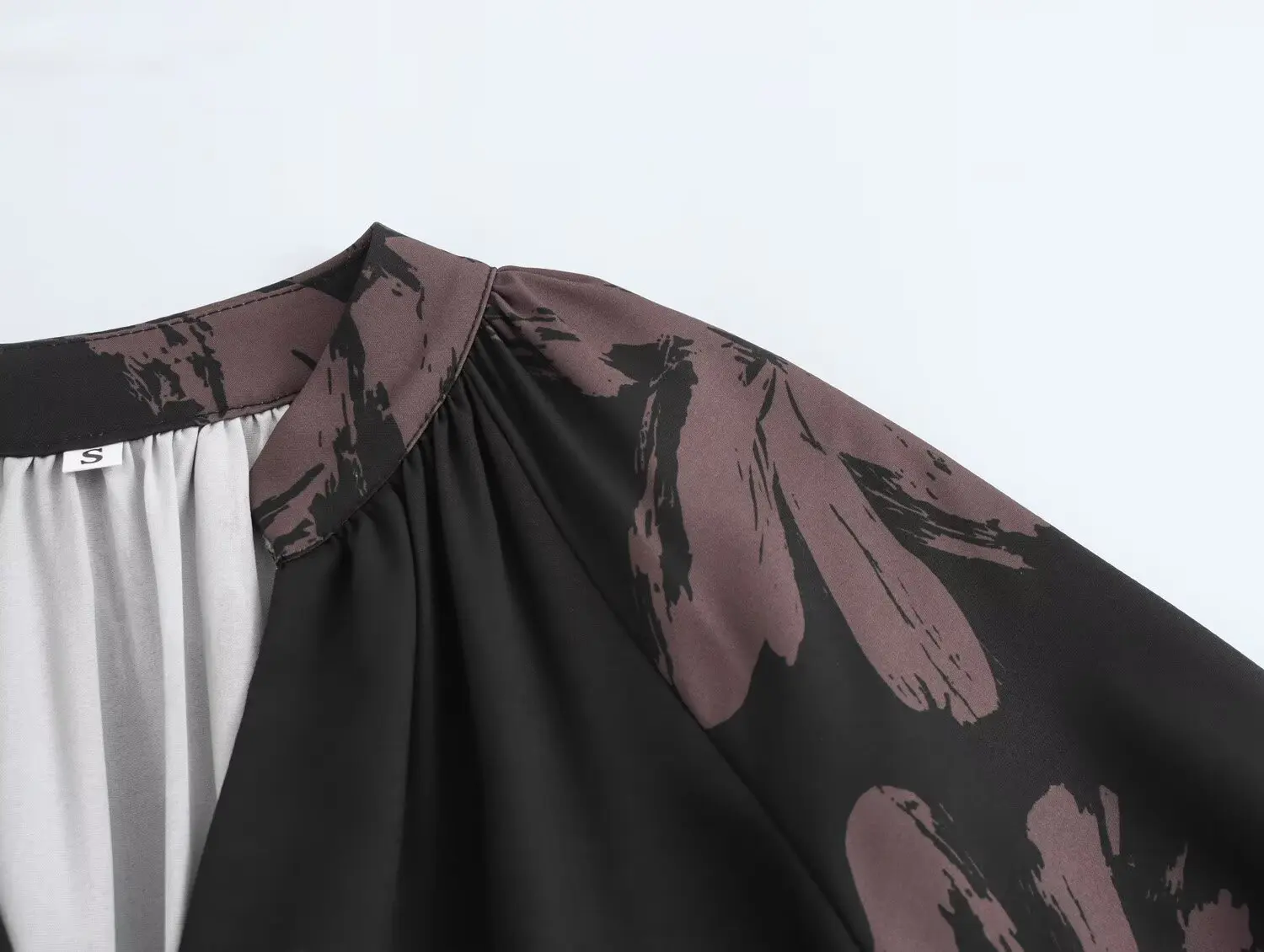 PBZA Vestido feminino midi com decote em V e manga curta com cinto e amarração em camadas com estampa floral para o verão para um visual chique e breezy