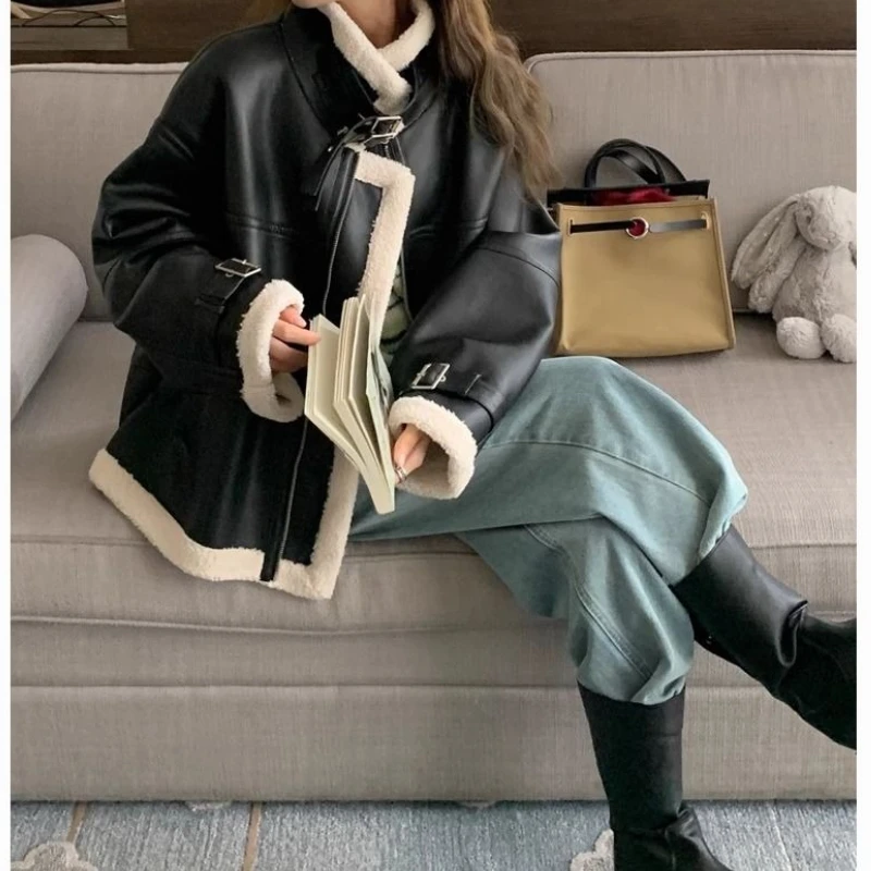 2025 블랙 가을 겨울 인조 모피 가죽 재킷 두꺼운 신상 바이커 코트 양털 겨울 루즈 재킷