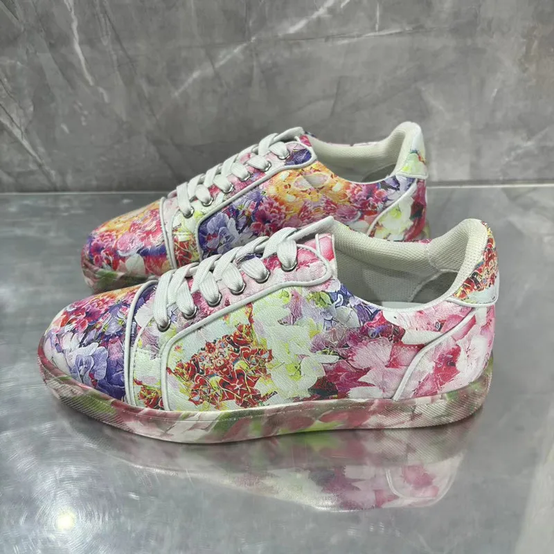 SHOOEGLE New Style Floral Printing Flats Men Sneaker Round Toe Lace-Up Women Casual Shoes Comfort Slip-on All-season Unisex Shoe