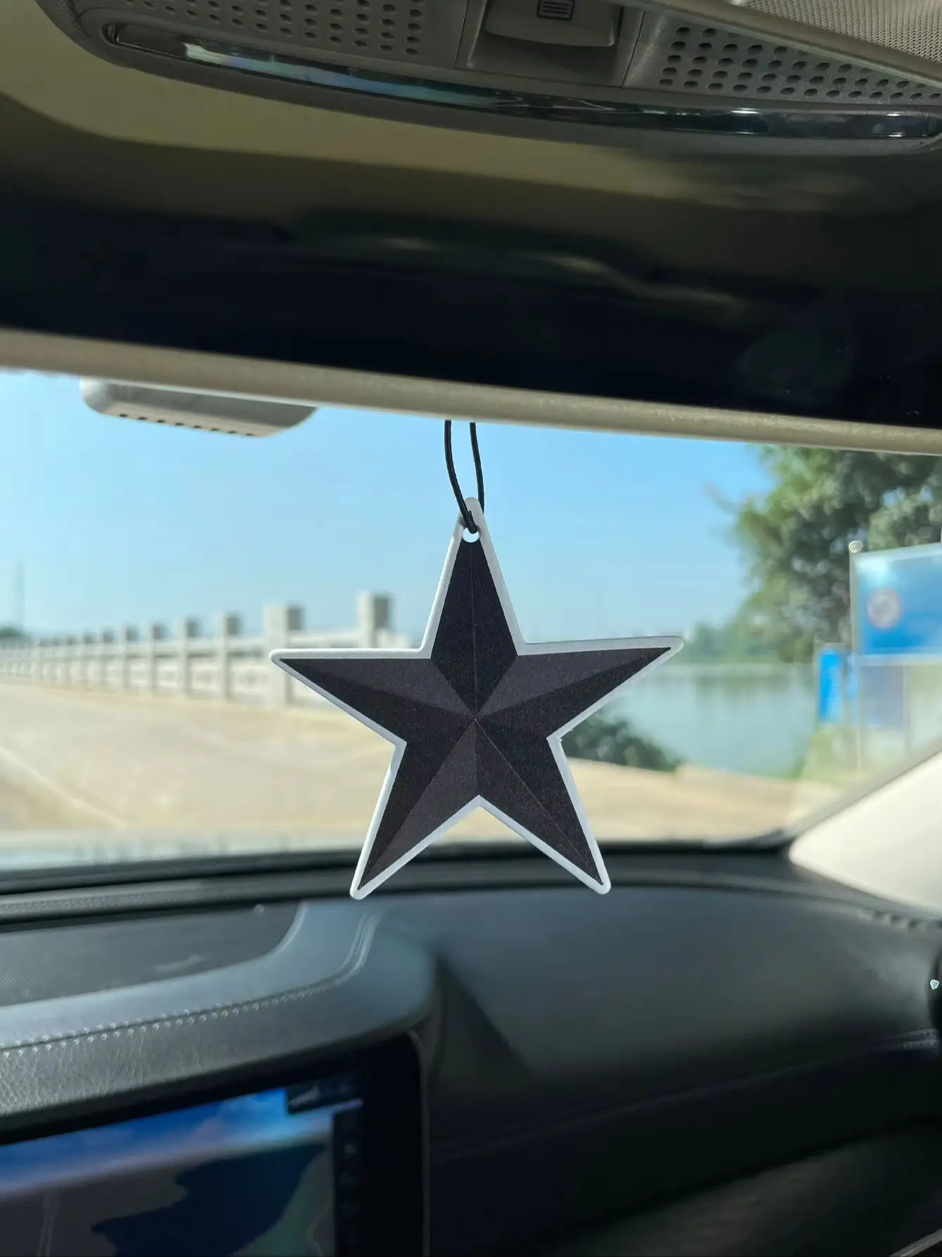 Black Grey Star Hanging Car Air Freshener, Natural Plant Extract Fragrance, Alcohol-Free, Heat Resistant, Long Lasting 60-90 Day