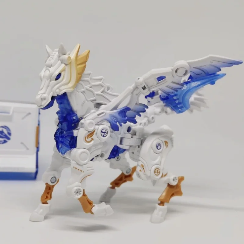 

In Stock Original Box 52toys Limited White Steed Pegasus Robot Que Se Convierte En Mecha Y Cubo Large Regalo Cube