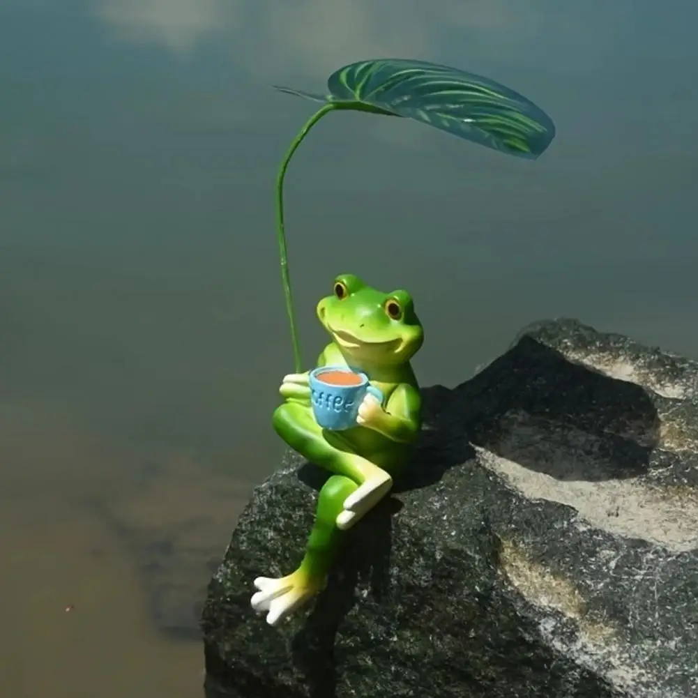 

Frog Ornament for Garden Resin Sitting Frog Figurine Planter Decor for Flower Pots Balcony Miniature Frog Garden for Women