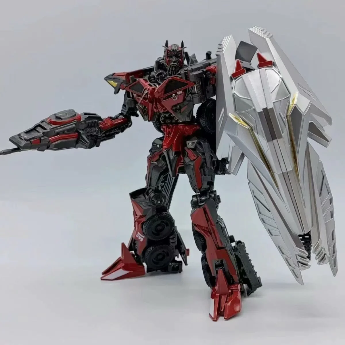 In Stock BAIWEI Transformation Toys Sentinel Prime TW1024 TW-1024 Full Version KO SS61 Truck Robot Model Movable Dolls Gifts