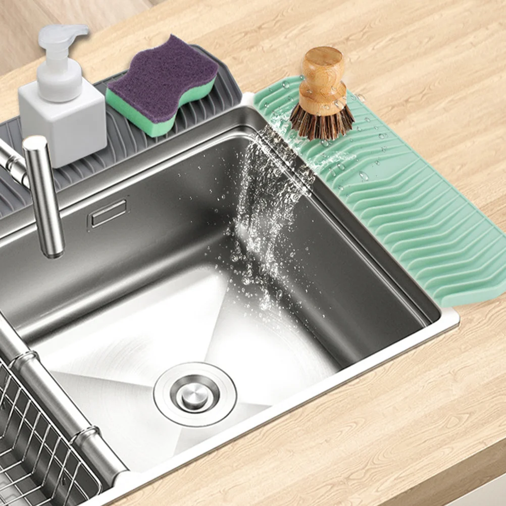 

2Pcs Stylish Self Draining Soap Dish for Bathroom Kitchen Sink Compact Design Drainage Self Draining Soap Dish