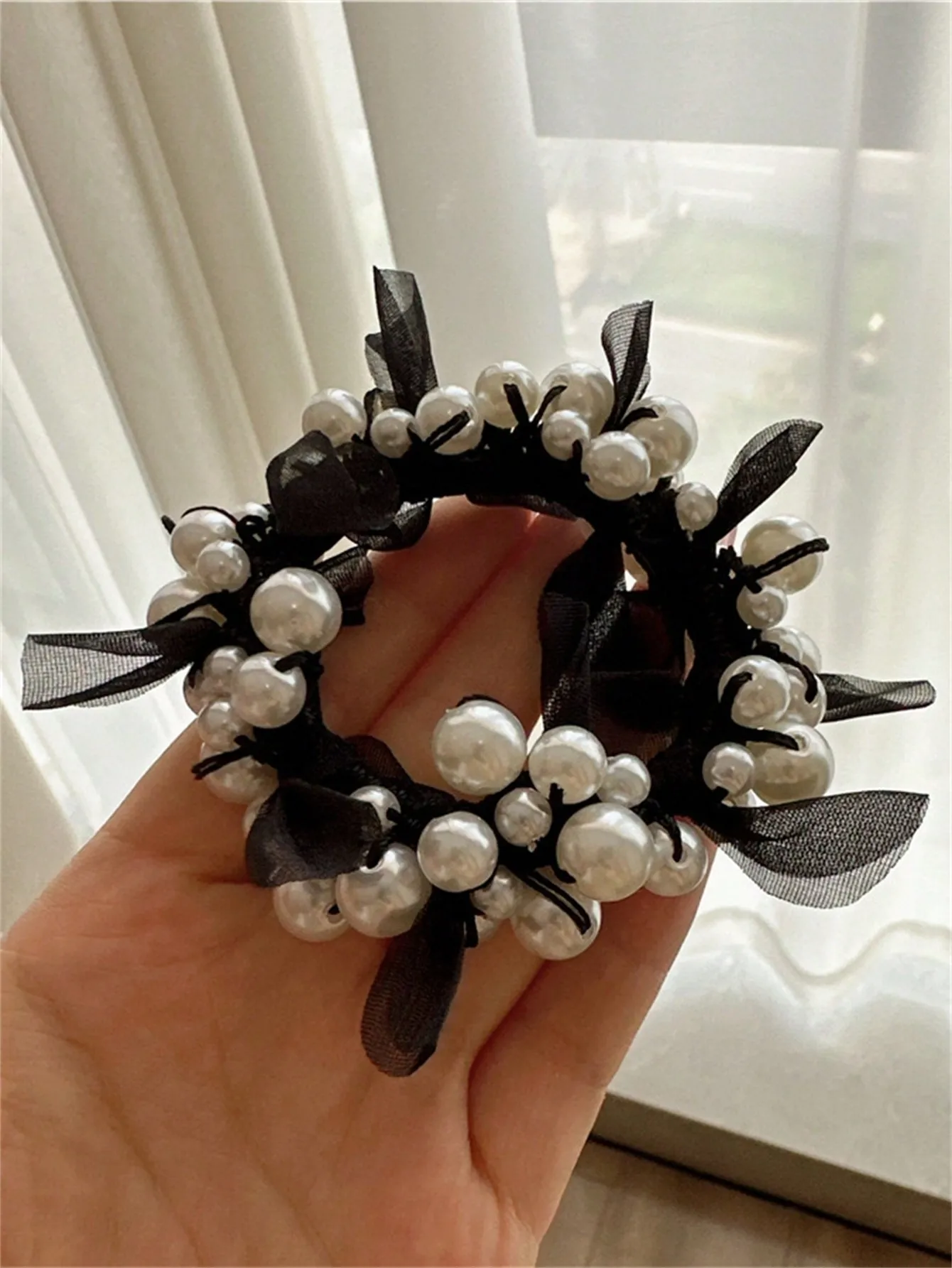 1 women\'s summer new temperament pearl scrunchie hair string bun hair band headdress