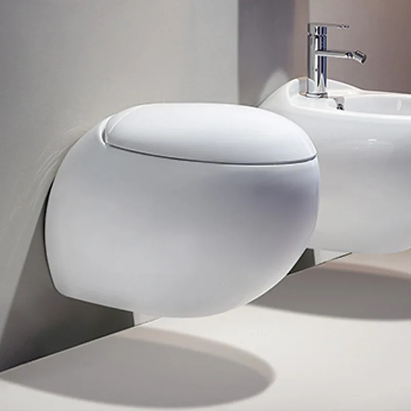 Modern Bathroom Set Wall hung wc Egg-Shaped round Toilet with One-Piece Structure P-Trap Cute and Complete Set