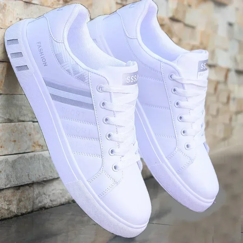 Men Casual Sports Shoes Anti Slip Wear-Resistant Breathable Cushioning Color Blocking Design Versatile Casual Sports Shoes