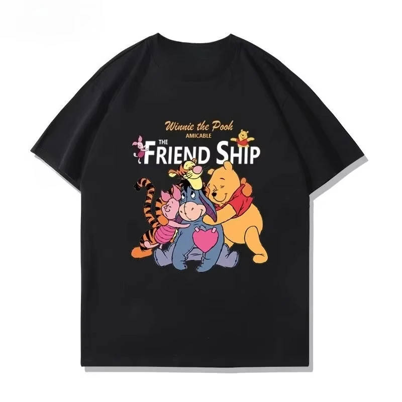 

Новая летняя футболка с мультяшным принтом Винни-2202 — это свободный и модный парный топ с короткими рукавами для мужчин и женщин.