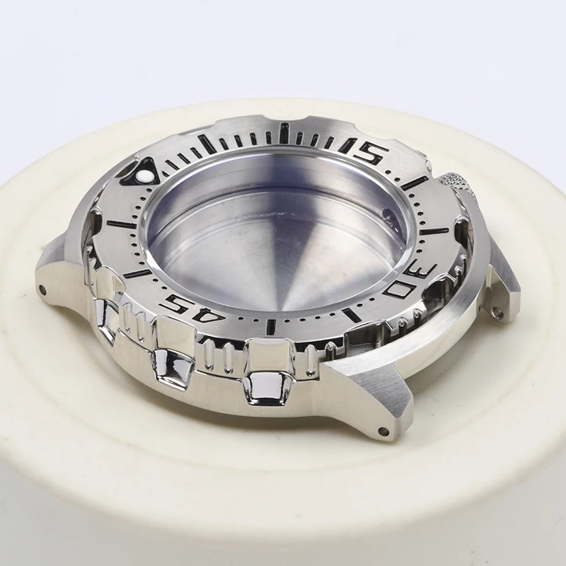 حافظة ساعة من الفولاذ المقاوم للصدأ حافظة ساعة غوص من زجاج الياقوت C3 مضيئة تناسب Seiko لساعة يد تعمل بالحركة الأوتوماتيكية NH35/NH36 mod