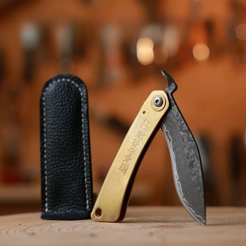 High Quality Pattern Folding Pocket Knife Brass Engraved Handle Collectible Outdoor Utility Knives