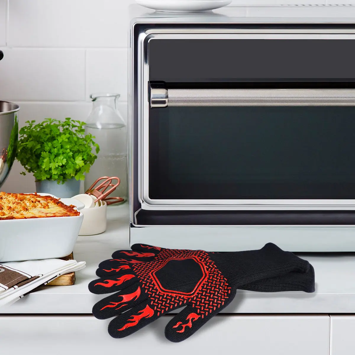 Pair of Oven Mitts Heat Resistant Cotton Silicone Bbq Gloves Black Red Non Slip Grilling Gloves Kitchen Accessories