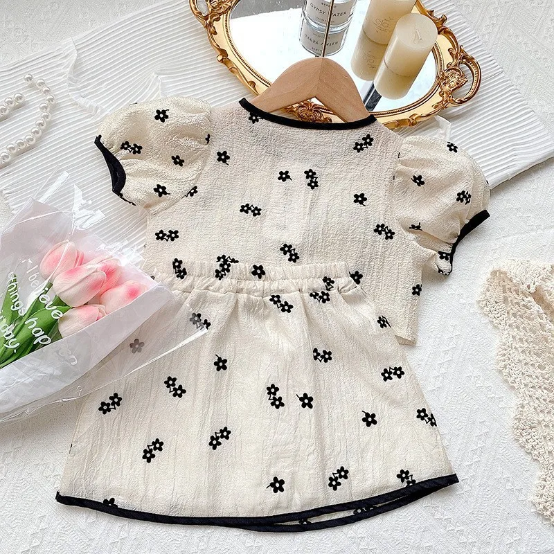 2Pcs Girls Clothing Set Girls Korean Clothing Summer Short Sleeve Flowers Bow Shirt Tops + Skirt 2pcs Outfits Children Clothing