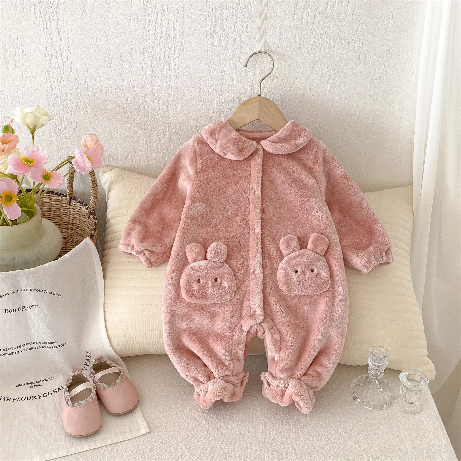 

2025 Winter New Baby Long Sleeve Lapel Romper Newborn Cute Rabbit Pajamas Infant Boy Girl Plus Velvet Thick Warm Jumpsuit 0-24M