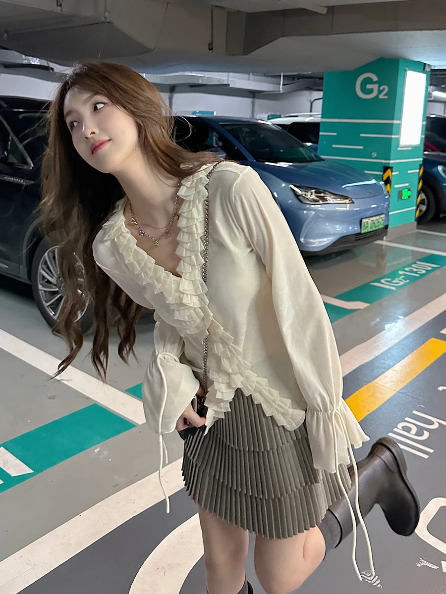 

WANNANKE Женская бархатная блузка с длинным рукавом и V-образным вырезом, базовый топ, новинка весеннего сезона, дизайн Pure Desire, с кружевной отделкой