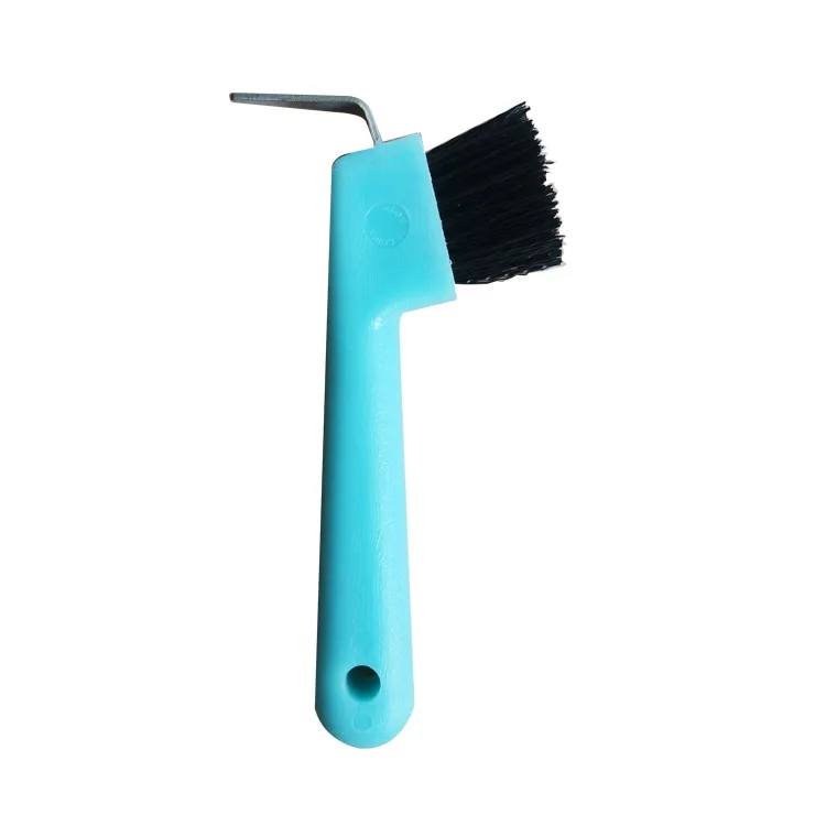 Brosse en fer à cheval, outil d\'entretien