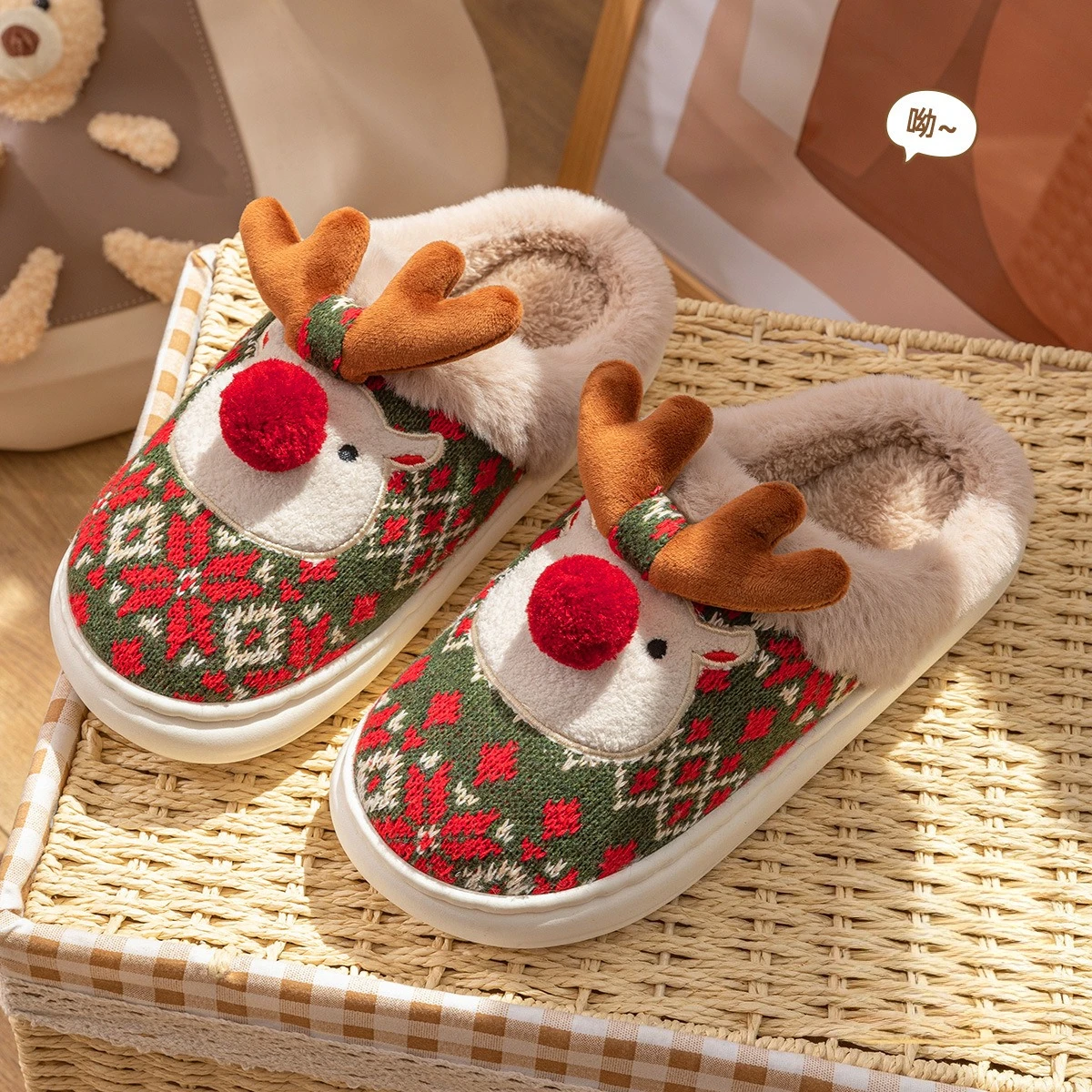 

Christmas reindeer new year Fluffy Plush Slippers men House Christmas Winter Shoes women Flat Home Warm Indoor Footwear Slides
