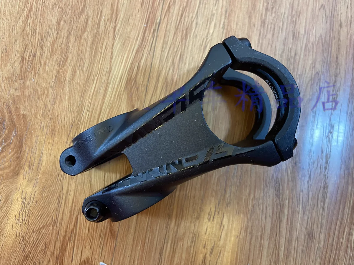 TRUVATIV DESCENDANT 35mm Stem 3D forged 7075 CNC machined for weight reduction Four bolt handlebar clamp Two bolt steerer clamp