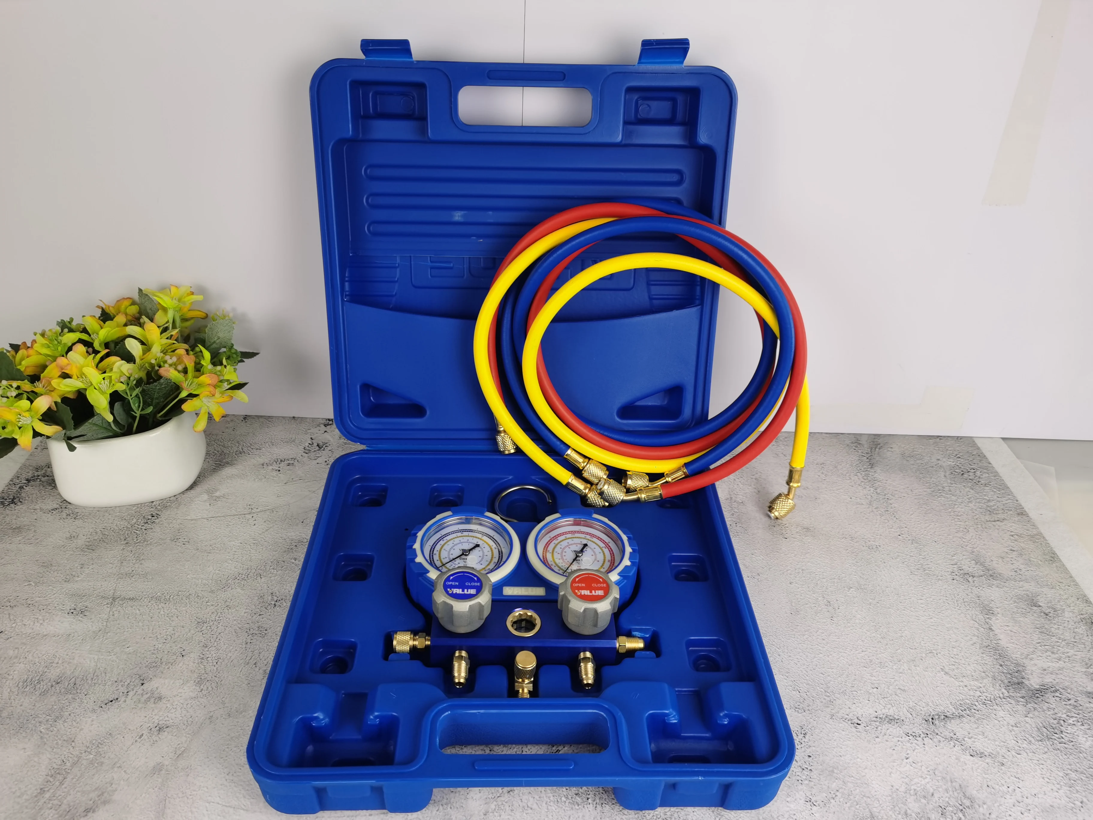 Anti-collision Accurate Dual Manifold Gauge VMG-2-R22-B