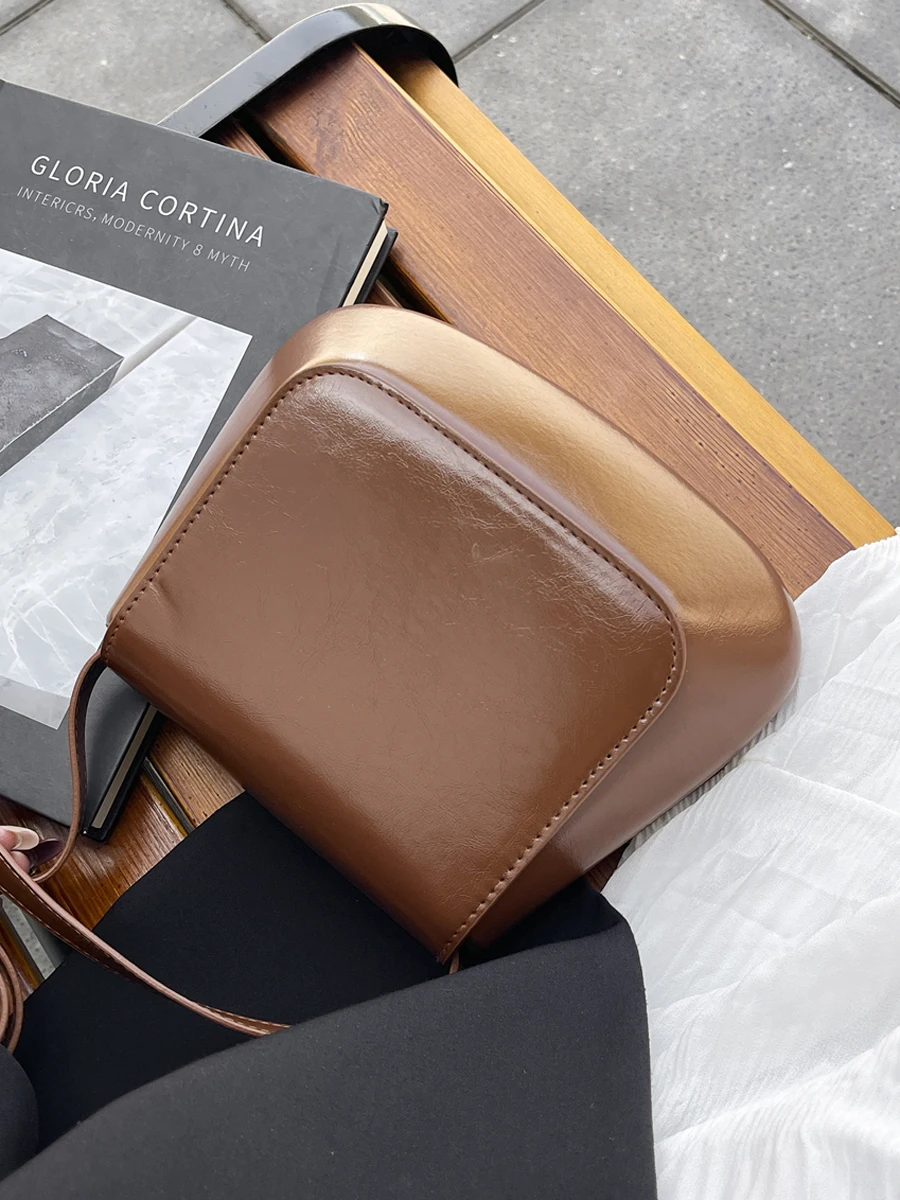bolsa-de-ombro-estilo-japones-coreano-marrom-bolsa-de-ombro-crossbody-fena-de-couro-pu-io-design-retro-bolsa-de-moda