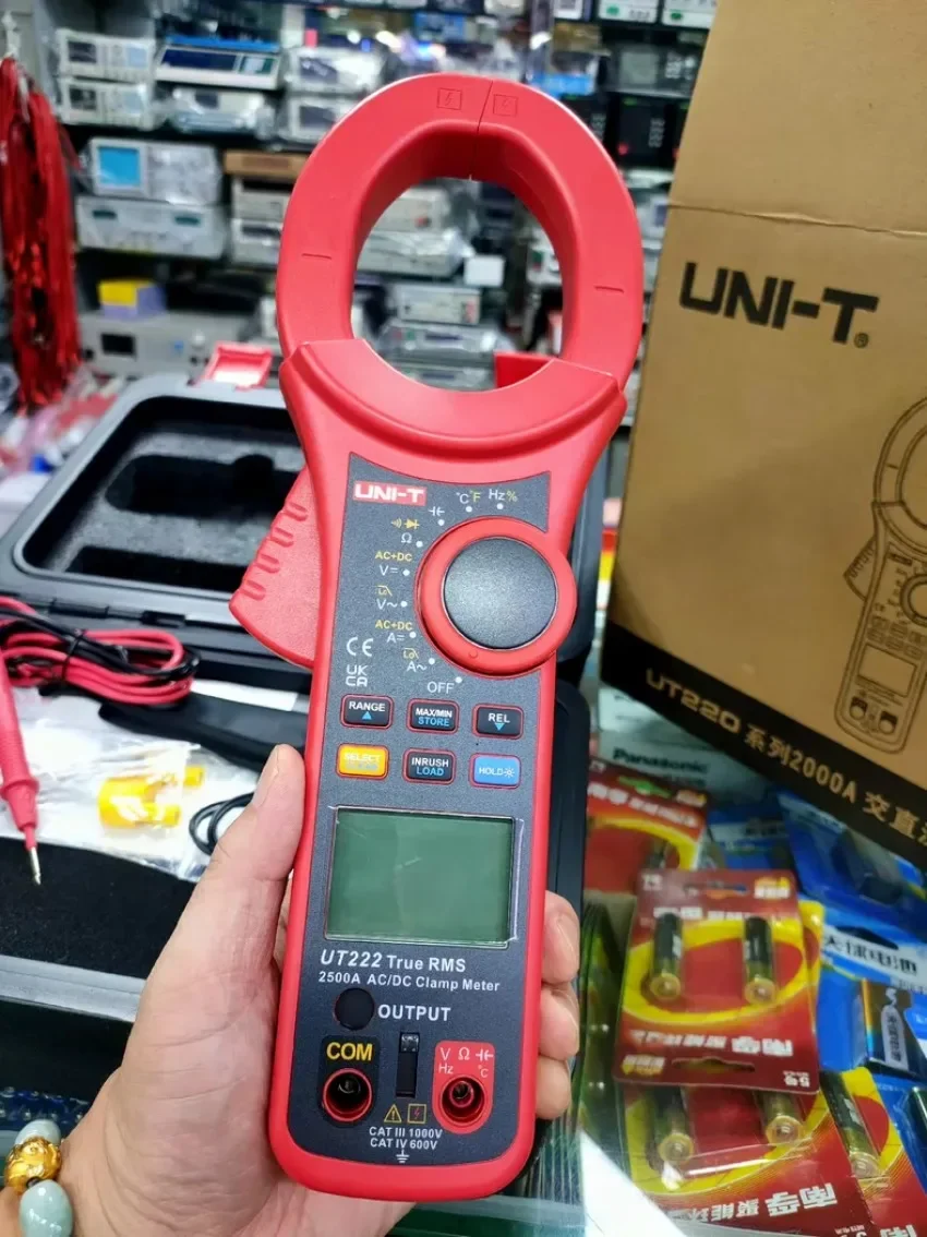 1PC Uni-T UT222 2500A Digital Clamp Multimeter Maximum AC Clamp Meter UT-222 UT222 #Xing