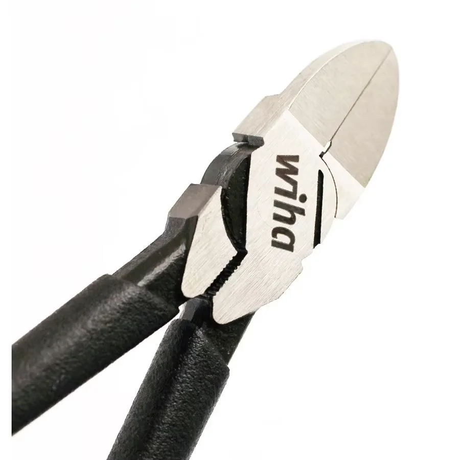 Wiha 45851 Black Forest Classic Plastic Sprue Cutters, Swedish Semi-Circular Jaw DIN ISO 5743 Flush Cut Diagonal Pliers