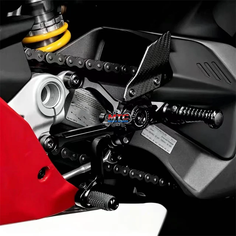For Ducati PANIGALE V4 V4S 2025 2026 New Motorcycle CNC Aluminum Footrest ABS Carbon Fiber Adjustable Rearsets Footrest FootPeg