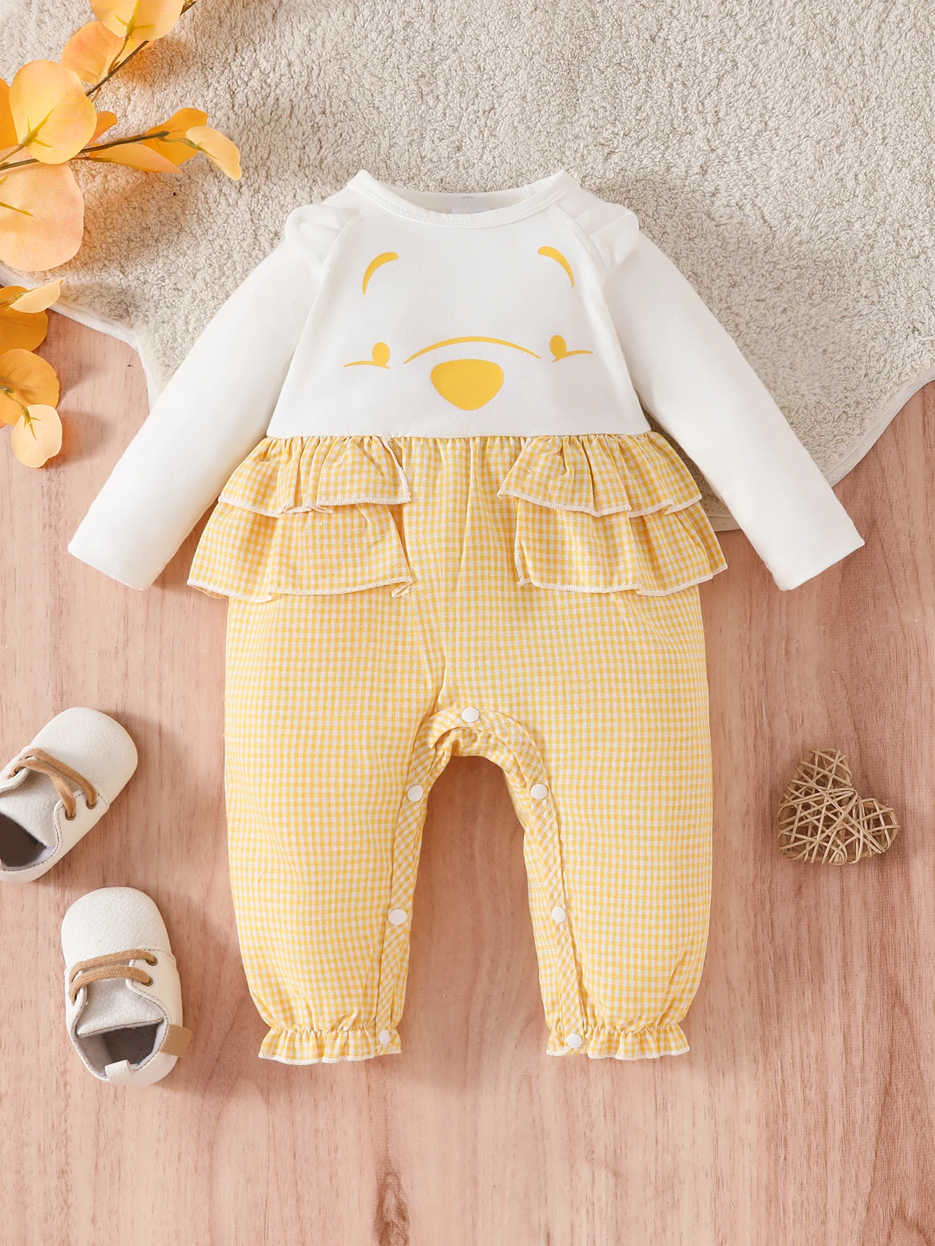 Baby girl long-sleeve cotton printed romper, cute and comfortable for spring and autumn