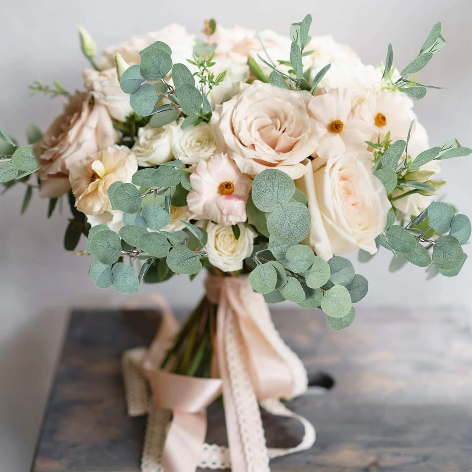 Künstlicher Eukalyptusblatt-Stiel, Eukalyptuszweig, Festival-Blumenstrauß, Hochzeitsszene, Brautsträuße, Party, Zuhause, Vasen, DIY-Dekoration – Detail 11