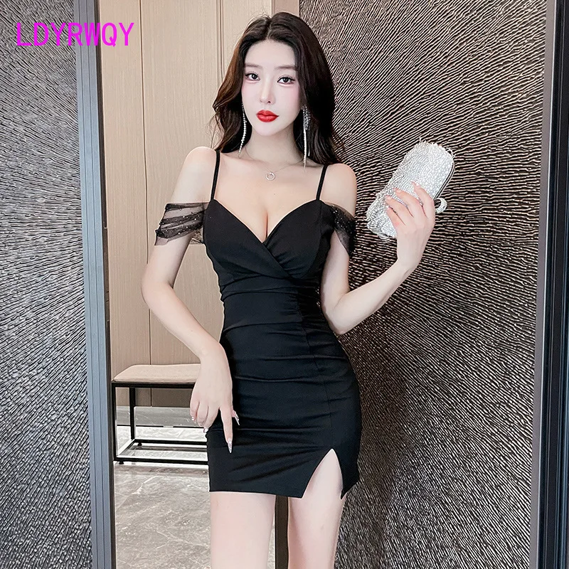 

Summer French slim fit slimming mesh dress with evening suspender, V-neck low cut sexy slit skirt