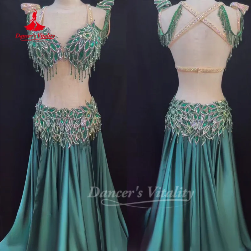 

Костюм для восточных танцев на заказ: бюстгальтер с камнями AB и сексуальная длинная юбка. Комплект для соревнований по восточным танцам. Энергия танца.