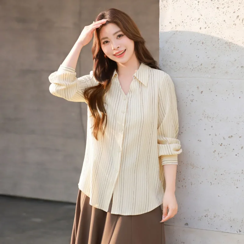 เสื้อเชิ้ตแขนยาวลายทาง ดีไซน์ใหม่ สไตล์ฤดูใบไม้ผลิและฤดูใบไม้ร่วง สำหรับผู้หญิง ปี 2025 ทรงหลวม