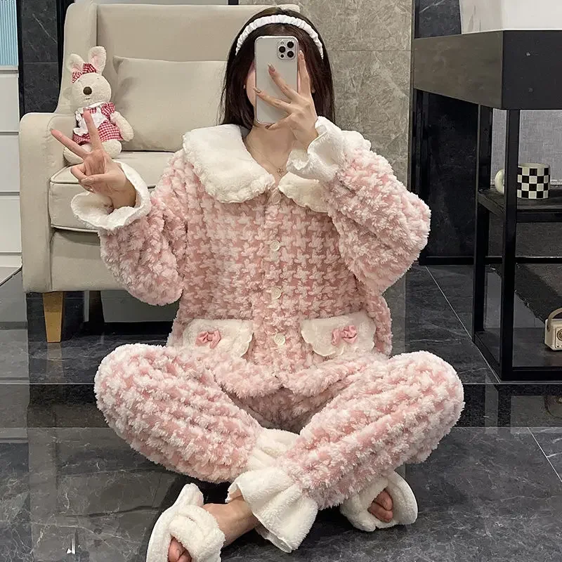 2023 New Coral Velvet Pajamas Women  Autumn Winter Cardigan Oversized Thickened Flannel Loose Outdoor Suit Household Clothes