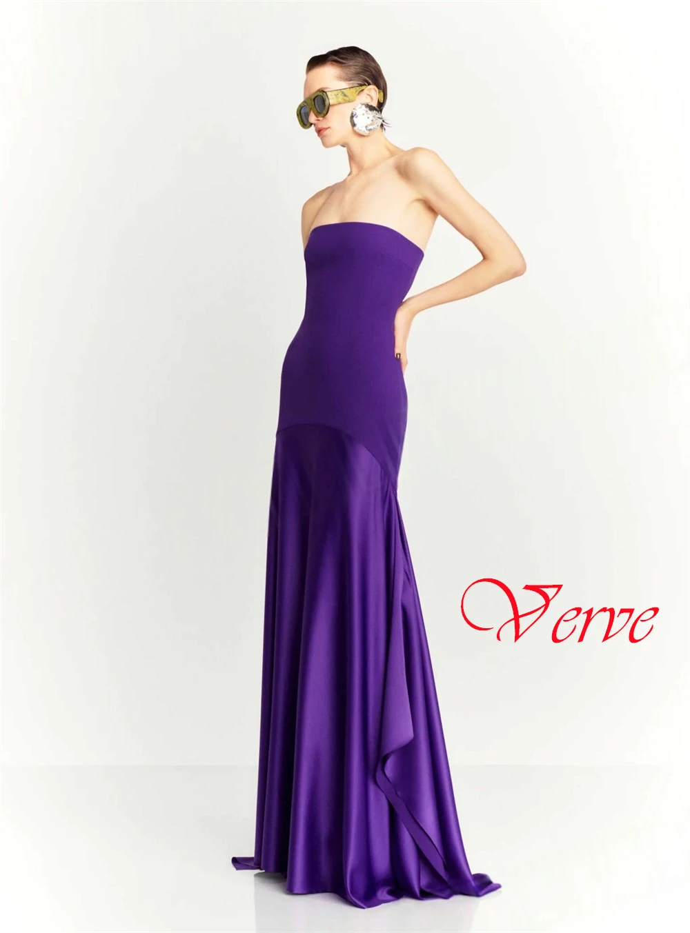 

Customized Purple Satin Evening Dress Exquisite Strapless Sleeveless Prom Dress Sexy Court Train Zipper Back Cocktail Dress
