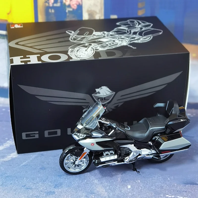 1/18 Original New Arrival Special Die Cast Metal Japanese GL1800 Gold Wing Cruise Edition Luxury Motorcycle Model Toys Children