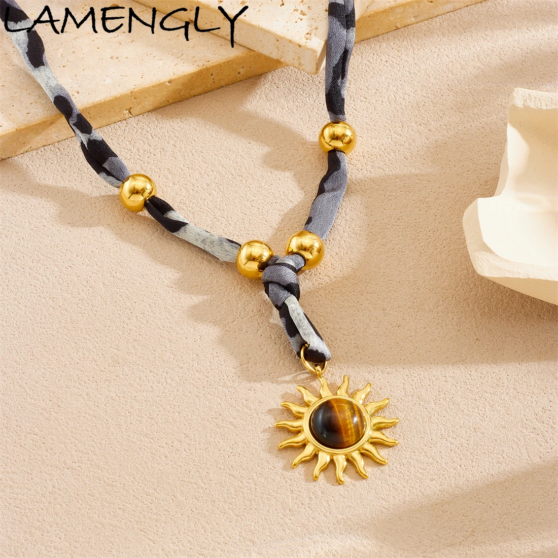 

LAMENGLY 316L Stainless Steel Grey Rope Chain Amber Stone Inlay Sun Pendant Necklace Women Classic Glamorous Neck Chain Jewelry