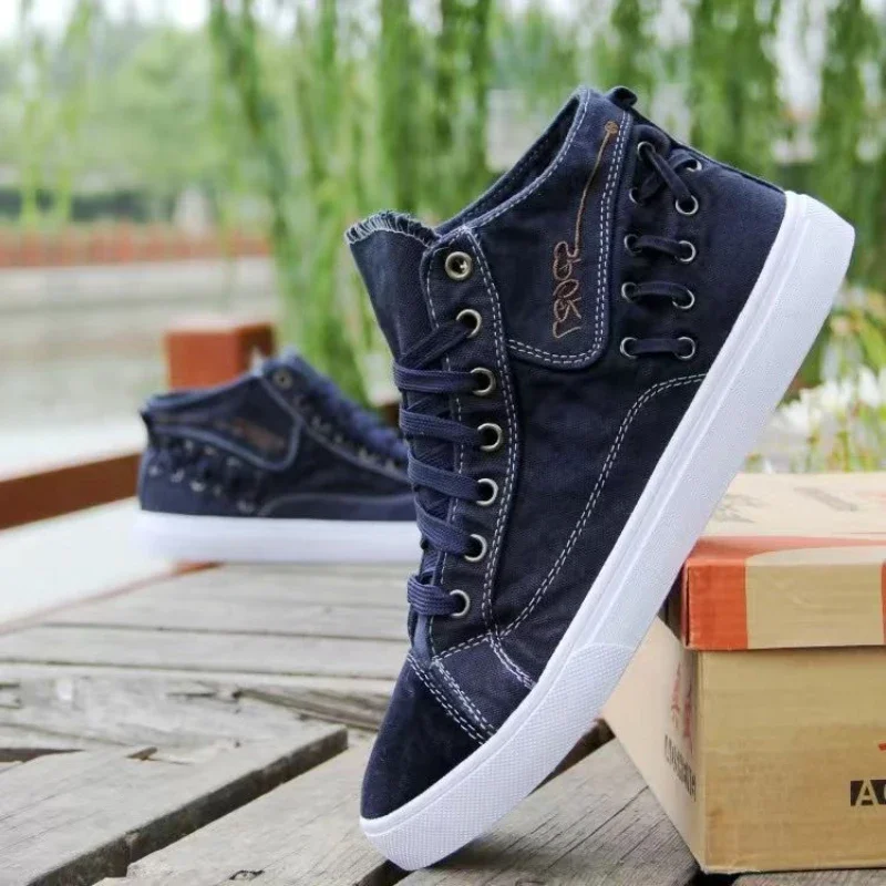 Zapatos de lona de mezclilla para hombre, zapatillas informales de alta calidad, cómodos, vulcanizados, tendencia, Tenis masculinos, 2024