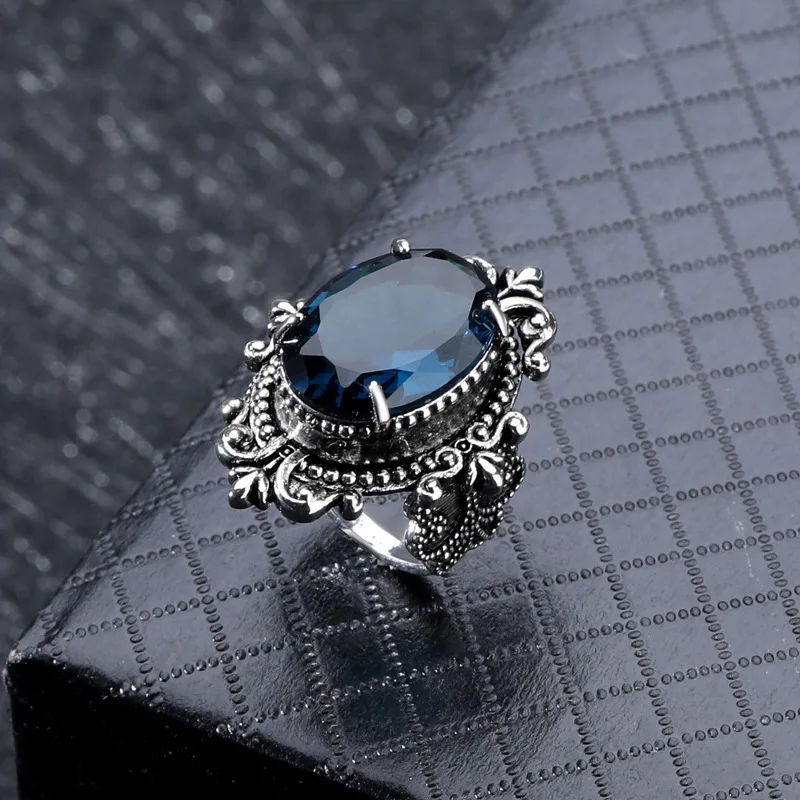 

Women's Jewelry S925 Silver Ring Sea Blue Topaz Ring Vintage 925 Thai Silver Goose Egg Shape Wedding Party Gifts