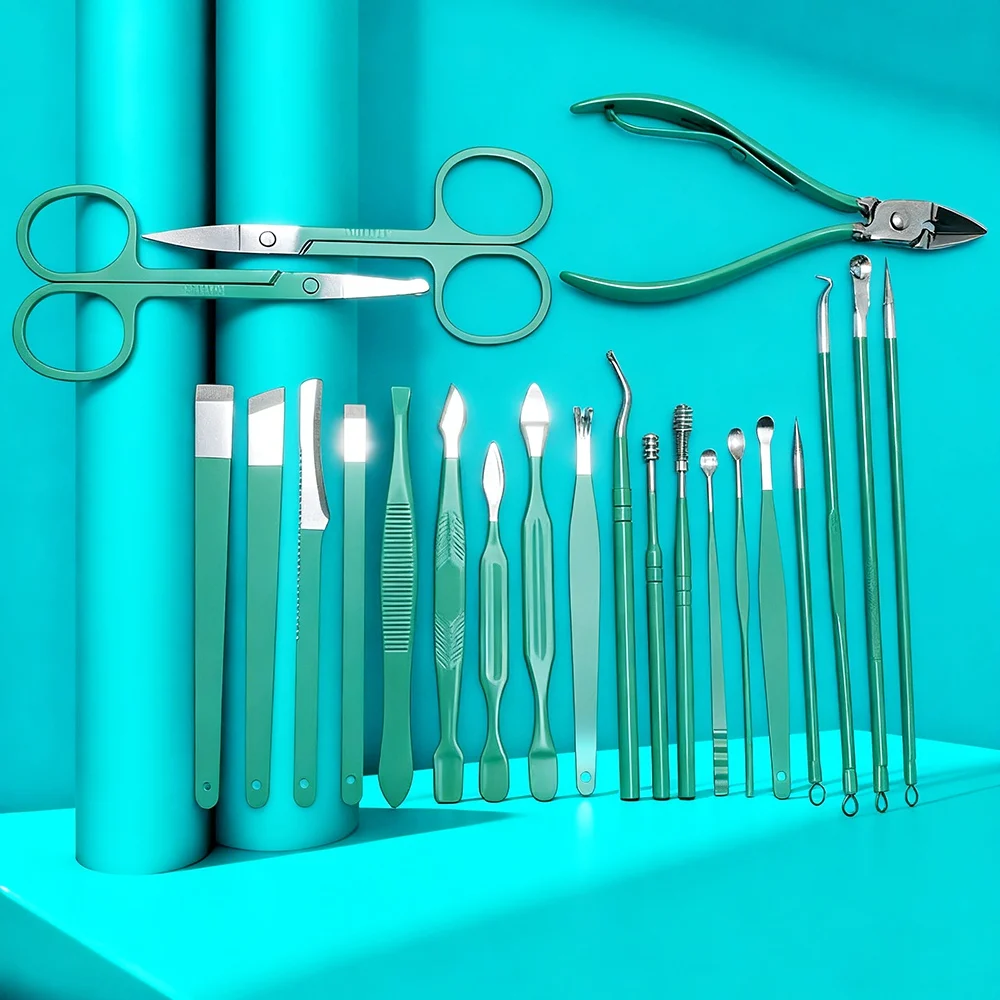 Set tagliaunghie sfumato blu rosso da 30 pezzi con kit di strumenti per manicure in acciaio inossidabile con lama convessa, con scatola portaoggetti, regalo per le vacanze