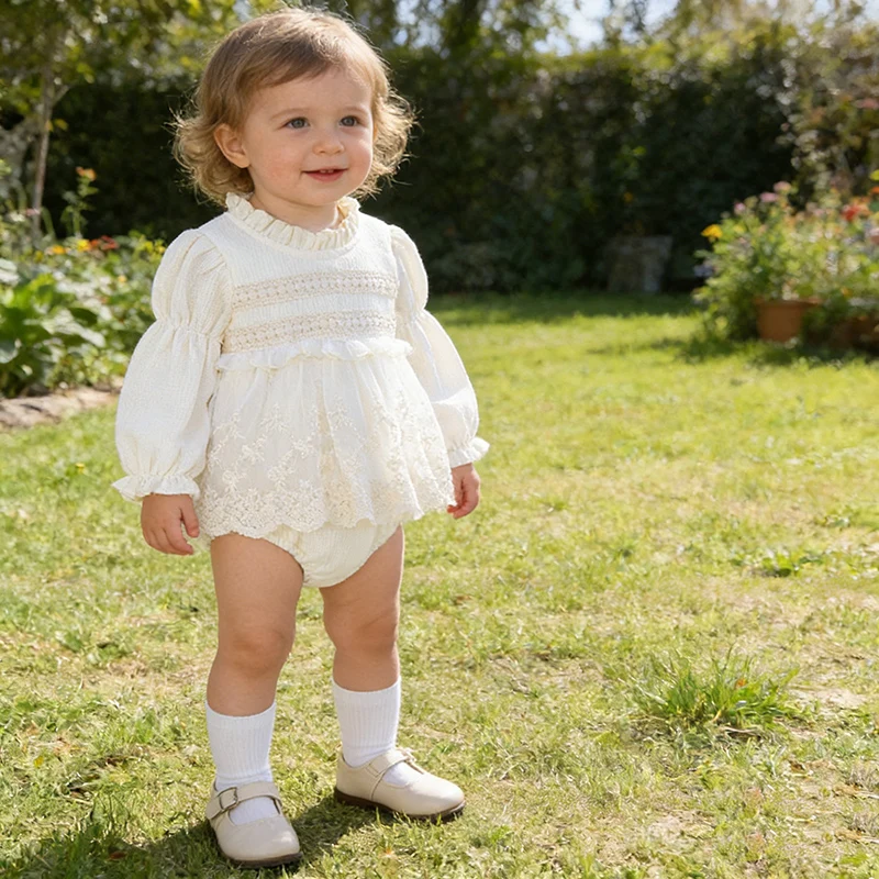 

Новинка 2023 года, весенний комбинезон для маленьких девочек, кружевные комбинезоны с длинными рукавами для новорожденных девочек, одежда для маленьких девочек 0-24 месяцев