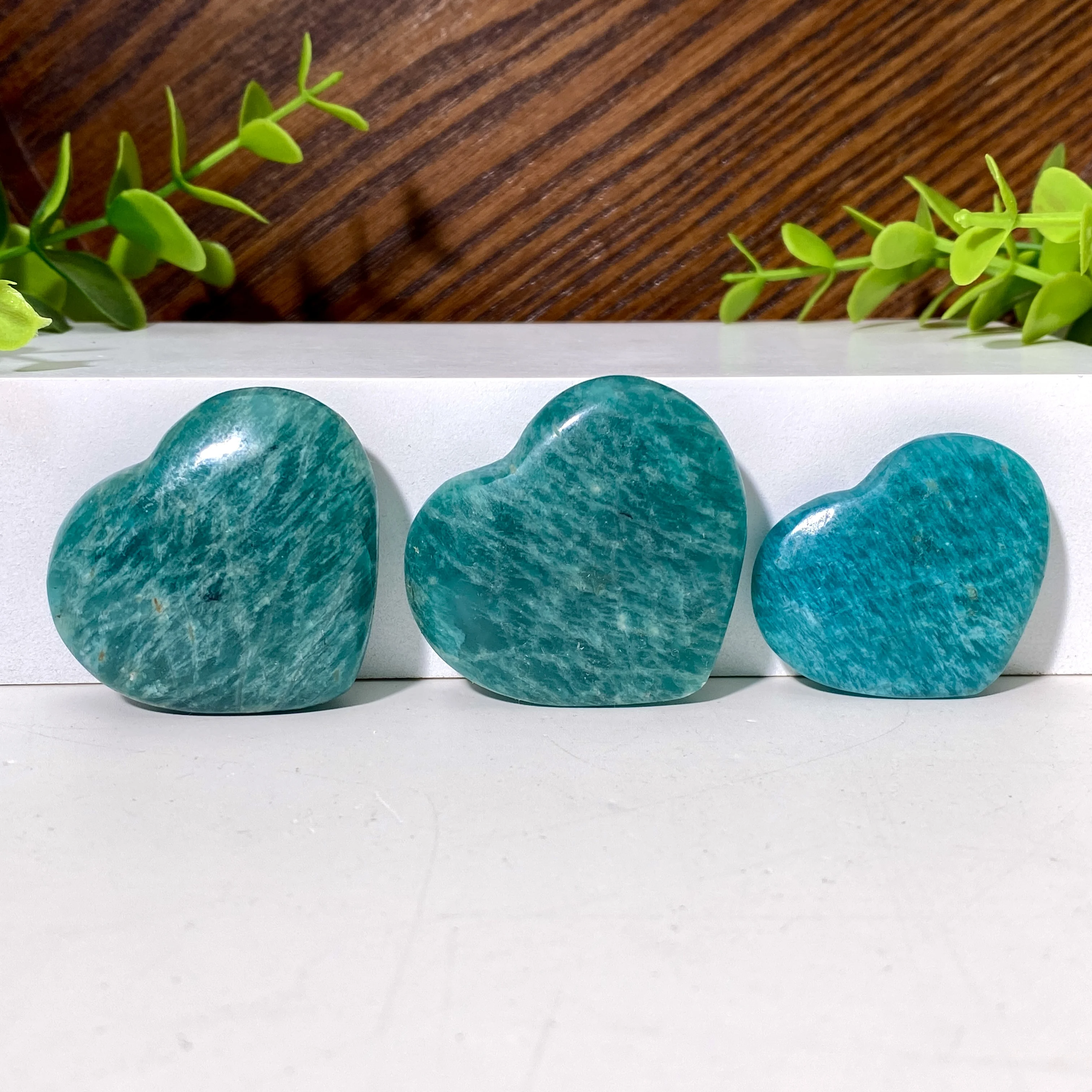 Random 1PC High Quality Amazonite Love Heart Natural Crystal Heart,Jewelry Making And Decorative Stone,Womengift,Girlfriend gift