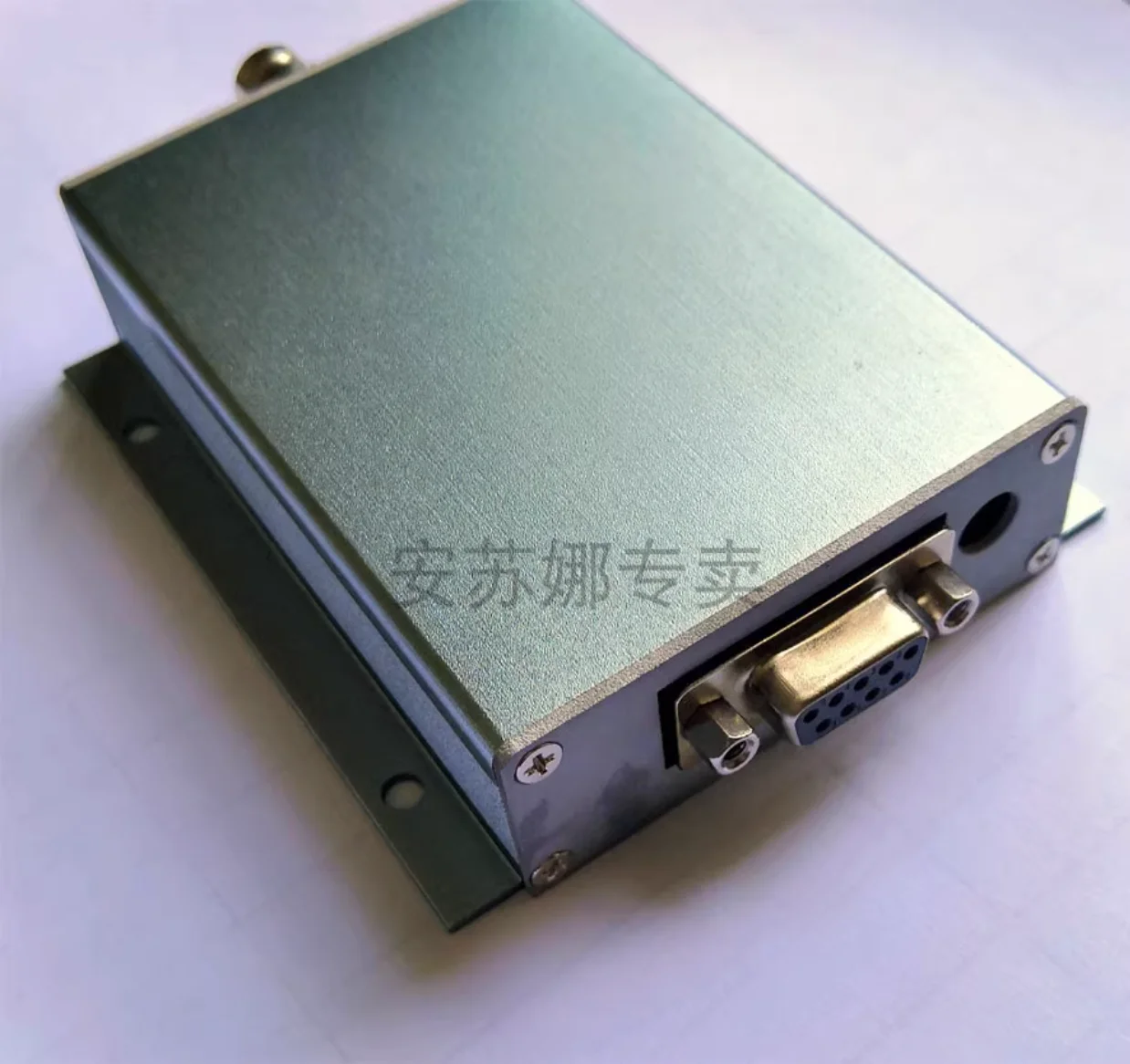 High-precision programmable current calibration source; adjustable standard current source 10fA-10mA; four-and-a-half; RS232