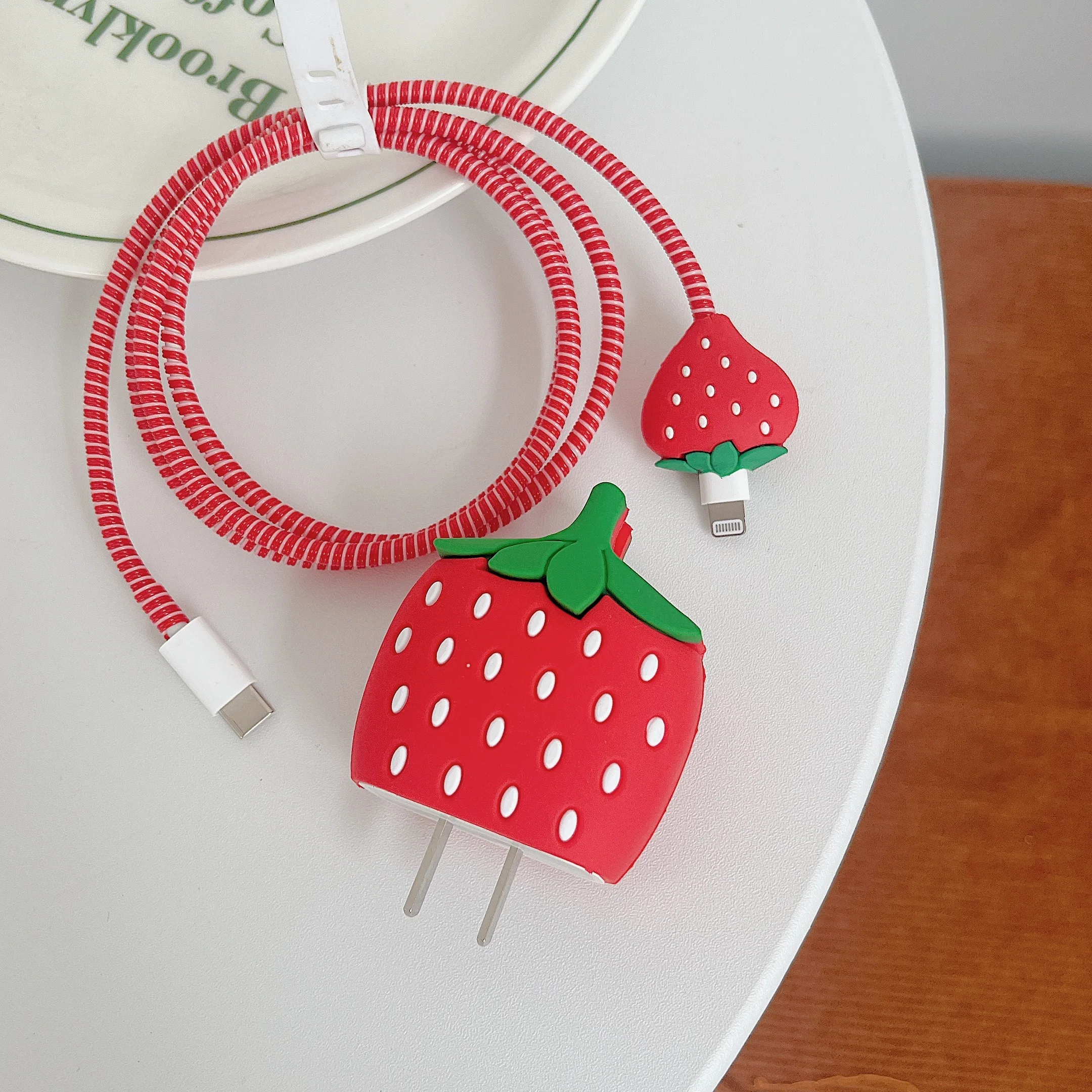 4pcs strawberry Designs Wall Charger Protective Covers  For IPhone 20W Charging Head Sets And Any 1.4-meter Cables