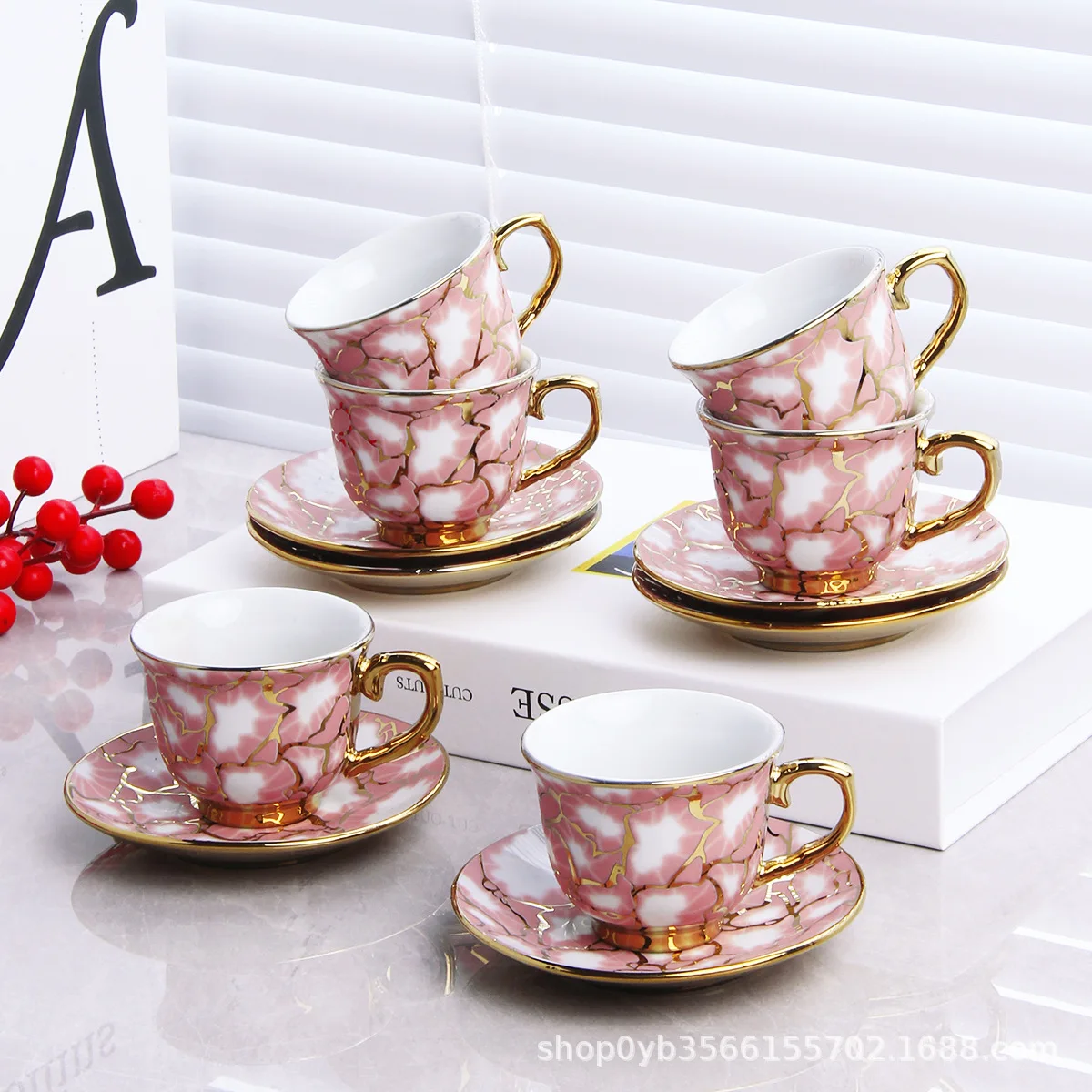 Creative Rose Embossed Hand Color Porcelain Drinking Utensils Gift Starbucks Cup  Coffee Mugs