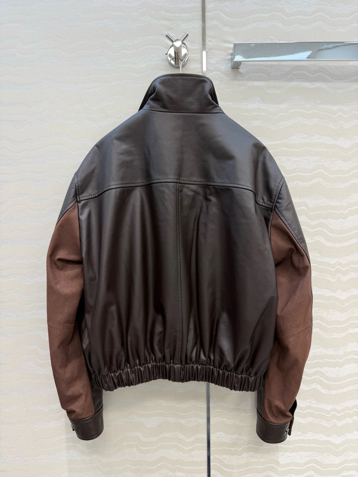 2026 Autumn/Winter New Women's Leather Jacket, 100% Sheepskin Material, High Quality, Soft, Versatile, Simple