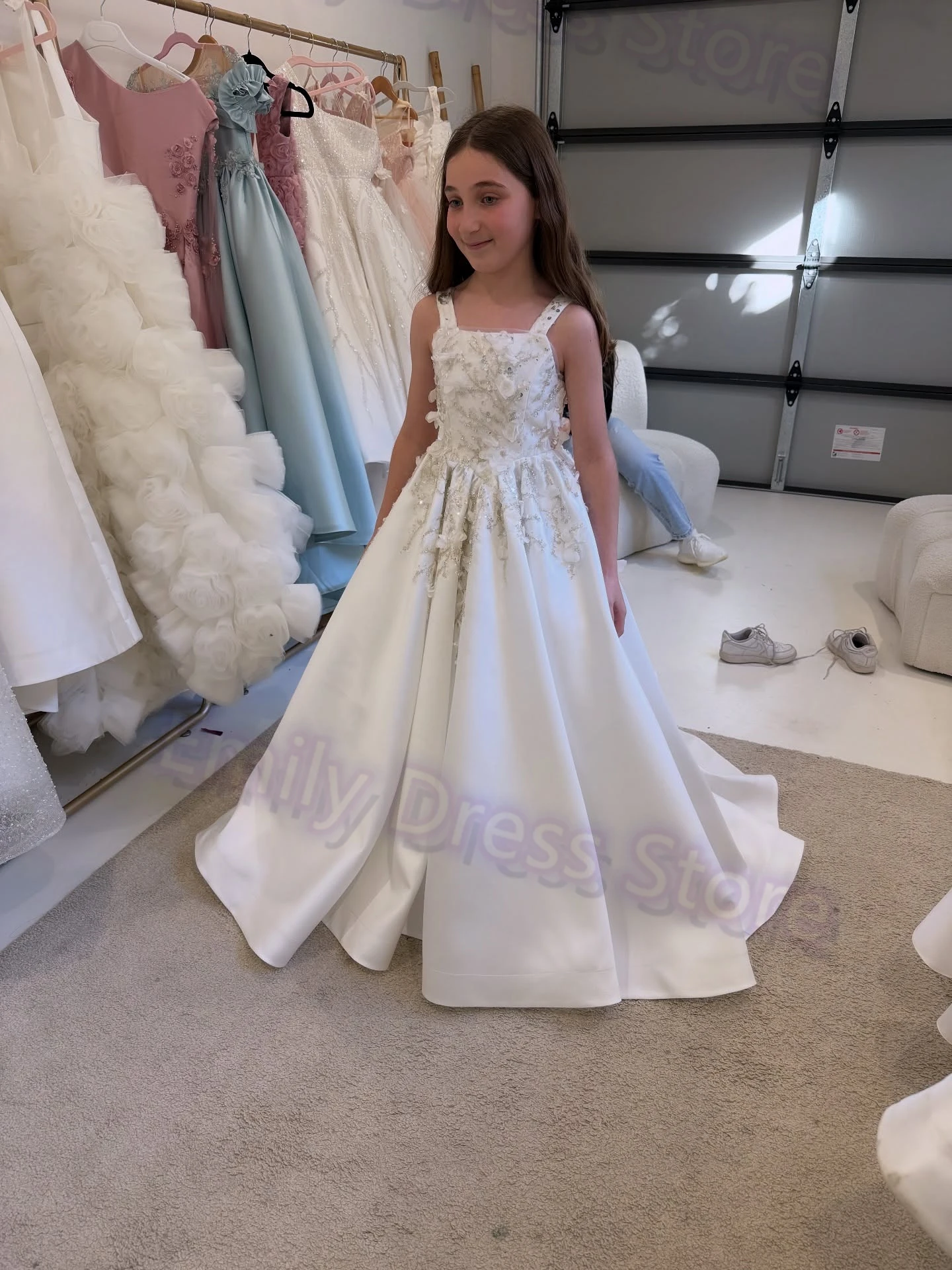 

Customized Pink Flower Girl Dress For Wedding Satin Applique Sequins Sleeveless Puffy Kids Birthday First Communion Ball Gown