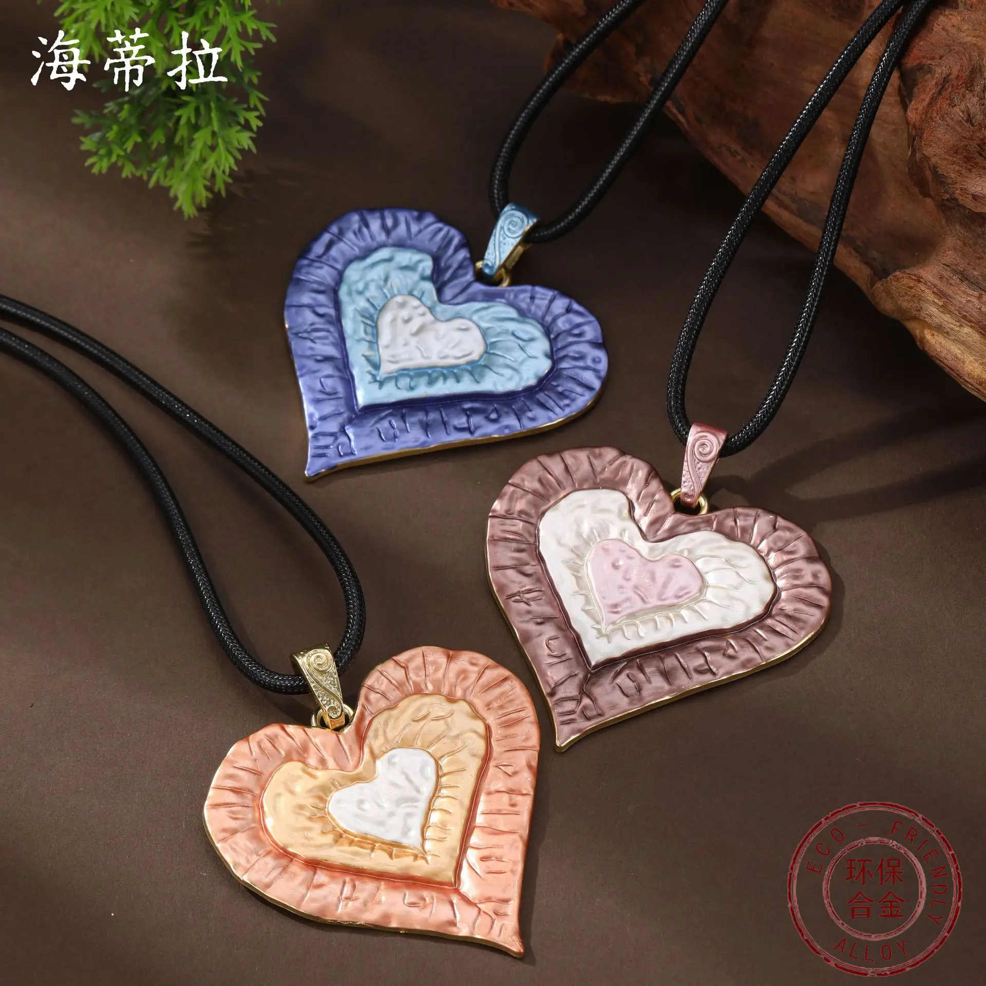 DIY accessories hot-selling enamel color love leather rope long pendant, women's creative exaggerated heart-shaped versatile aut