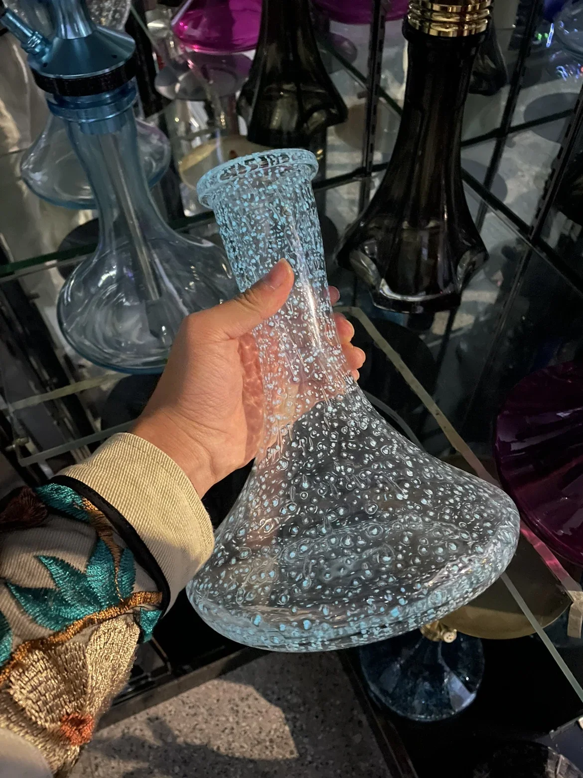 

Светящийся в темноте стеклянный кальян для бара — флуоресцентный набор для курения со светодиодными акцентами, закаленное стекло премиум-класса для ночного клуба и вечеринки