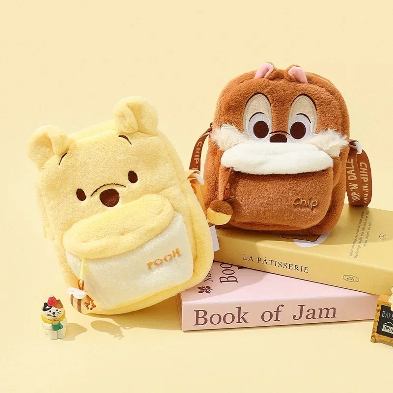 ديزني 2025 جديد الكرتون غرزة ويني الدب لطيف أفخم حقيبة كروسبودي خارج الشارع حقيبة كروسبودي دمية أفخم حقيبة الهاتف المحمول