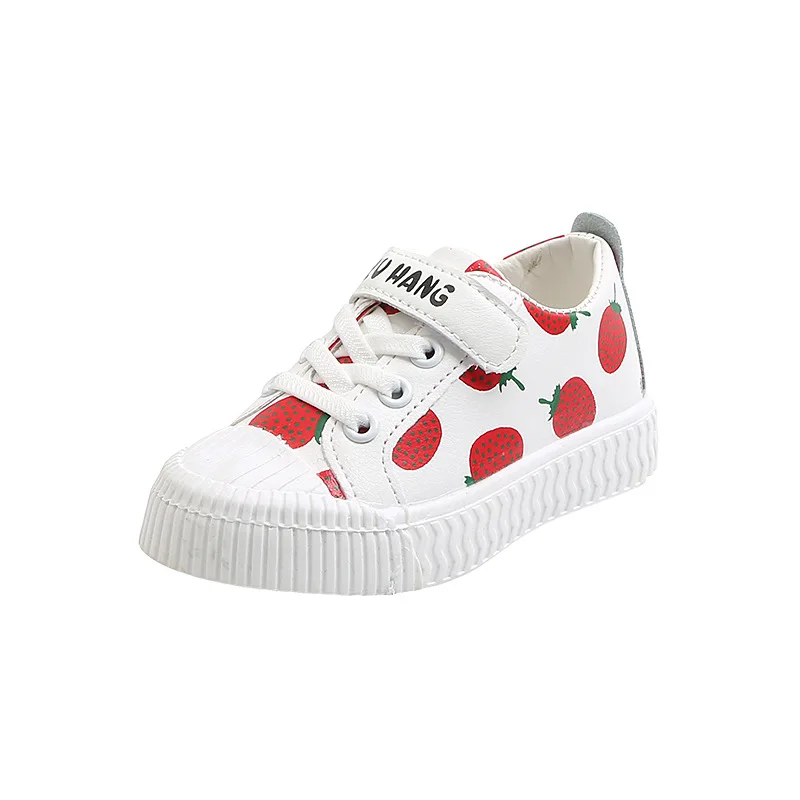 Tenis Kid Sneakers Autumn New Cute Strawberry Girls Shoes Allmatch Sneaker Cartoon Board Shoes Casual Kid Canvas Shoes Wholesale