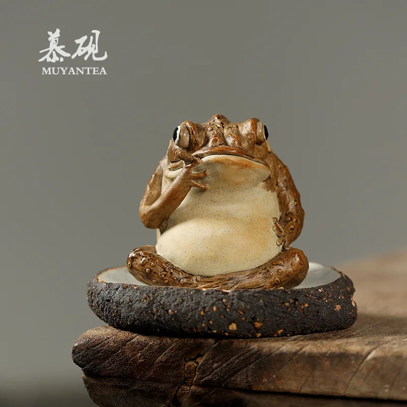 Mu Yan Rustic Cigar Frog Tea Pet, Handmade Ceramic Art By Liu Zhenguang, Creative And Cute Gift Decoration